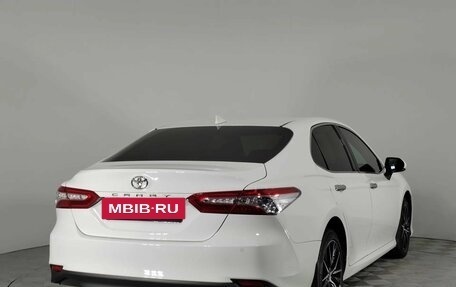 Toyota Camry, 2020 год, 3 121 000 рублей, 5 фотография