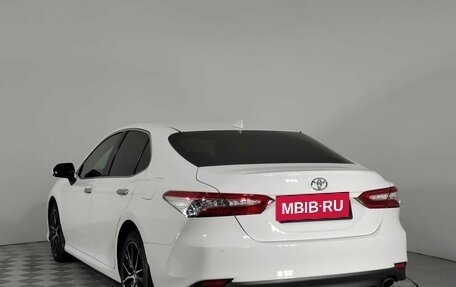 Toyota Camry, 2020 год, 3 121 000 рублей, 7 фотография