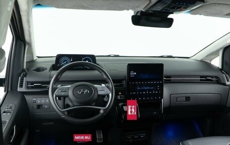 Hyundai Staria, 2021 год, 4 498 055 рублей, 6 фотография