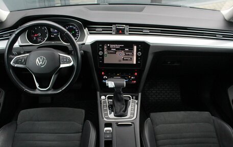 Volkswagen Passat B8 рестайлинг, 2021 год, 2 695 000 рублей, 7 фотография