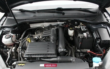 Volkswagen Passat B8 рестайлинг, 2021 год, 2 695 000 рублей, 28 фотография