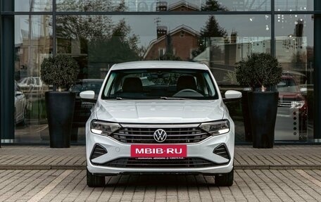 Volkswagen Polo VI (EU Market), 2022 год, 1 055 000 рублей, 2 фотография