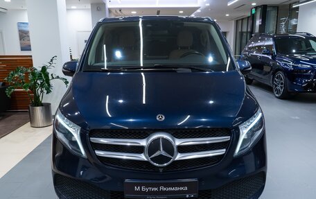 Mercedes-Benz V-Класс, 2020 год, 6 360 000 рублей, 2 фотография