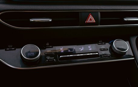 Hyundai Sonata VIII, 2023 год, 2 155 000 рублей, 15 фотография