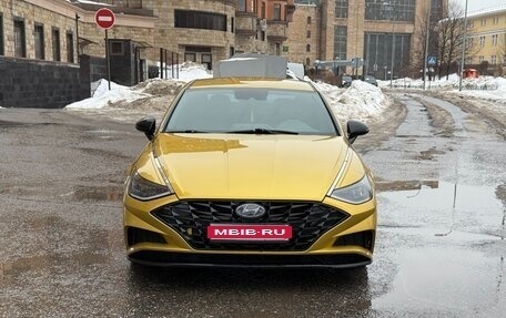 Hyundai Sonata VIII, 2020 год, 1 780 000 рублей, 1 фотография