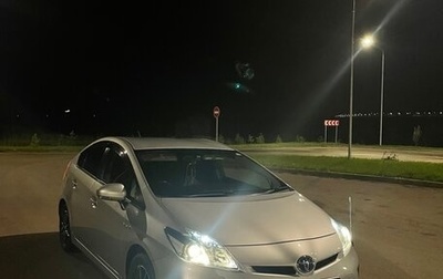 Toyota Prius, 2012 год, 980 000 рублей, 1 фотография