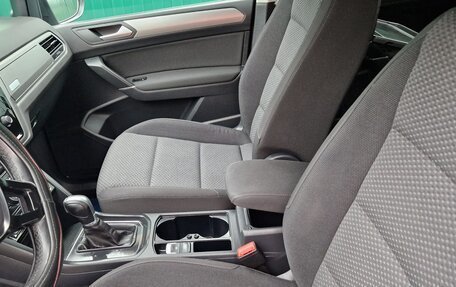 Volkswagen Touran III, 2016 год, 1 850 000 рублей, 7 фотография