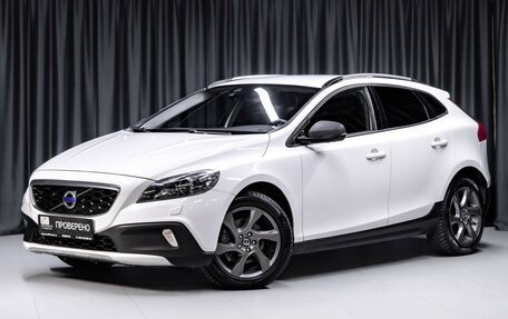 Volvo V40 II рестайлинг, 2014 год, 1 099 000 рублей, 1 фотография
