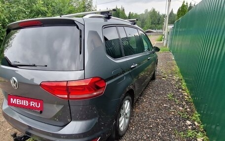 Volkswagen Touran III, 2016 год, 1 850 000 рублей, 10 фотография
