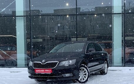 Skoda Superb III рестайлинг, 2015 год, 925 000 рублей, 1 фотография