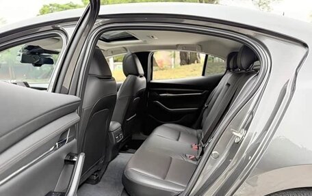 Mazda 3, 2025 год, 2 380 000 рублей, 23 фотография