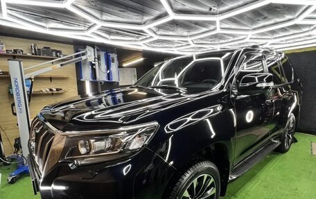 Toyota Land Cruiser Prado 150 рестайлинг 2, 2019 год, 5 100 000 рублей, 6 фотография