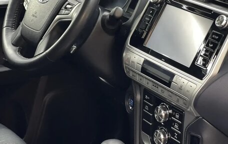 Toyota Land Cruiser Prado 150 рестайлинг 2, 2019 год, 5 100 000 рублей, 12 фотография