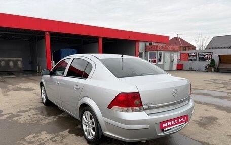 Opel Astra H, 2011 год, 750 000 рублей, 3 фотография