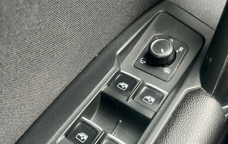 Volkswagen Tiguan II, 2018 год, 1 680 000 рублей, 9 фотография