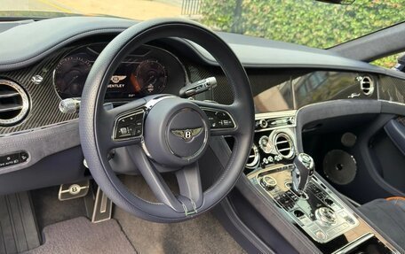Bentley Continental GT III, 2022 год, 23 900 000 рублей, 24 фотография