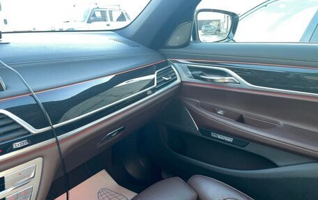 BMW 7 серия, 2017 год, 4 500 000 рублей, 13 фотография