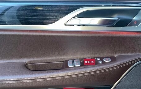 BMW 7 серия, 2017 год, 4 500 000 рублей, 15 фотография
