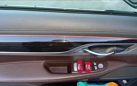 BMW 7 серия, 2017 год, 4 500 000 рублей, 21 фотография