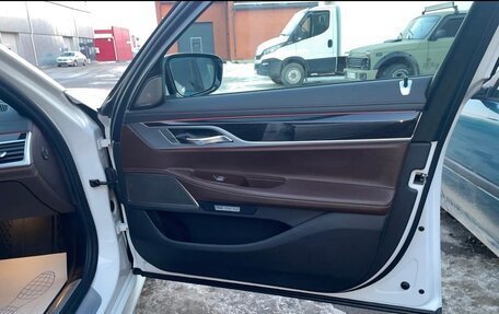 BMW 7 серия, 2017 год, 4 500 000 рублей, 30 фотография
