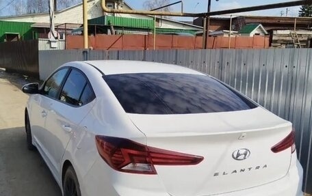 Hyundai Elantra VI рестайлинг, 2019 год, 1 200 000 рублей, 16 фотография