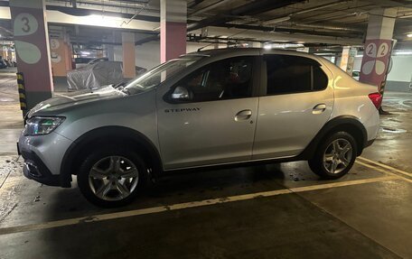 Renault Logan II, 2020 год, 1 300 000 рублей, 5 фотография