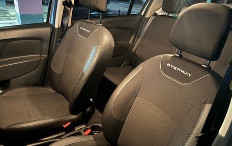 Renault Logan II, 2020 год, 1 300 000 рублей, 9 фотография