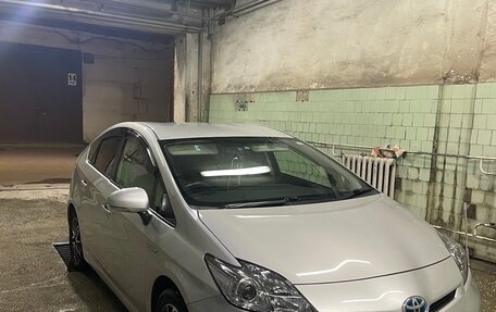 Toyota Prius, 2012 год, 980 000 рублей, 12 фотография