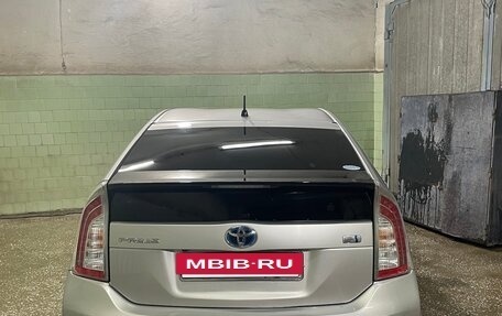 Toyota Prius, 2012 год, 980 000 рублей, 19 фотография