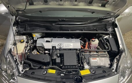 Toyota Prius, 2012 год, 980 000 рублей, 26 фотография