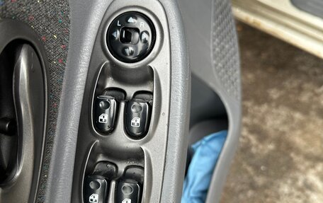 Hyundai Accent II, 2005 год, 350 000 рублей, 8 фотография