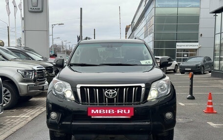 Toyota Land Cruiser Prado 150 рестайлинг 2, 2013 год, 2 499 000 рублей, 2 фотография