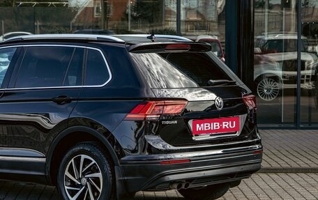 Volkswagen Tiguan II, 2020 год, 2 435 000 рублей, 10 фотография