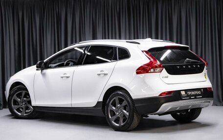 Volvo V40 II рестайлинг, 2014 год, 1 099 000 рублей, 4 фотография