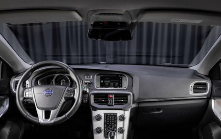 Volvo V40 II рестайлинг, 2014 год, 1 099 000 рублей, 6 фотография