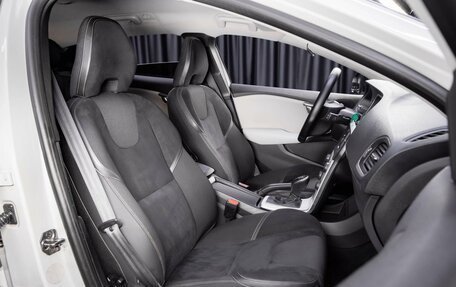 Volvo V40 II рестайлинг, 2014 год, 1 099 000 рублей, 17 фотография