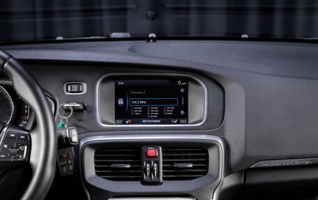 Volvo V40 II рестайлинг, 2014 год, 1 099 000 рублей, 12 фотография