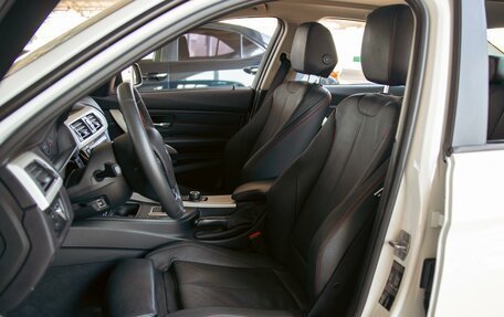 BMW 3 серия, 2018 год, 1 955 000 рублей, 11 фотография