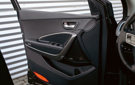 Hyundai Santa Fe III рестайлинг, 2018 год, 1 855 000 рублей, 12 фотография