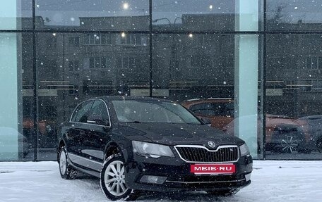 Skoda Superb III рестайлинг, 2015 год, 925 000 рублей, 3 фотография