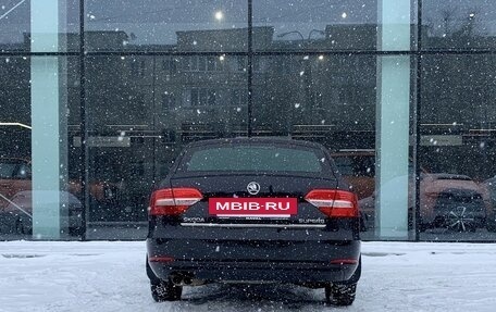 Skoda Superb III рестайлинг, 2015 год, 925 000 рублей, 6 фотография