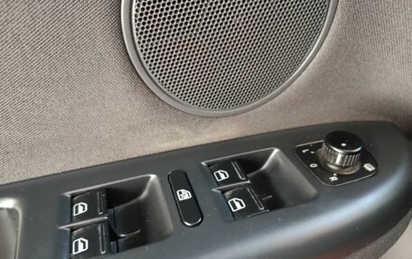 Volkswagen Golf Plus II, 2011 год, 777 000 рублей, 13 фотография