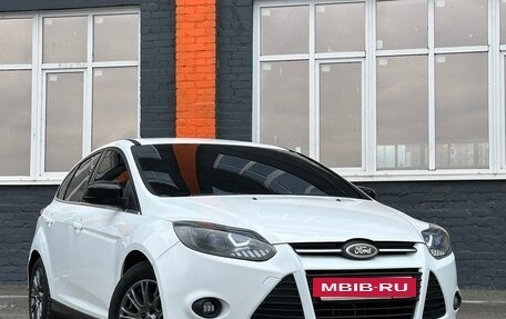 Ford Focus III, 2013 год, 910 000 рублей, 2 фотография