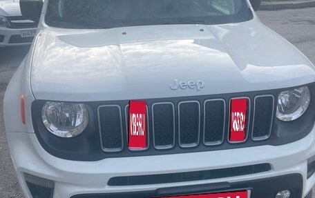 Jeep Renegade I рестайлинг, 2022 год, 2 150 000 рублей, 1 фотография