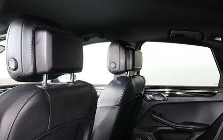 Porsche Macan I рестайлинг, 2017 год, 3 099 000 рублей, 12 фотография