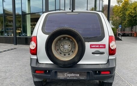 Chevrolet Niva I рестайлинг, 2013 год, 399 000 рублей, 4 фотография