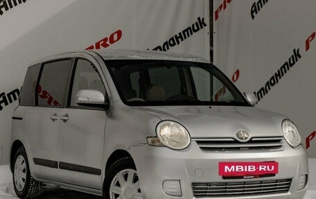 Toyota Sienta I, 2008 год, 550 000 рублей, 3 фотография