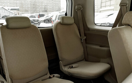 Toyota Sienta I, 2008 год, 550 000 рублей, 15 фотография