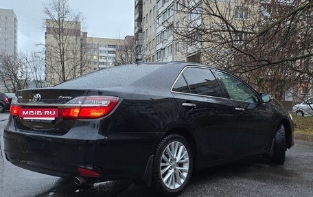 Toyota Camry, 2015 год, 1 900 000 рублей, 4 фотография