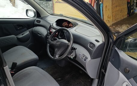 Toyota FunCargo, 2001 год, 300 000 рублей, 7 фотография